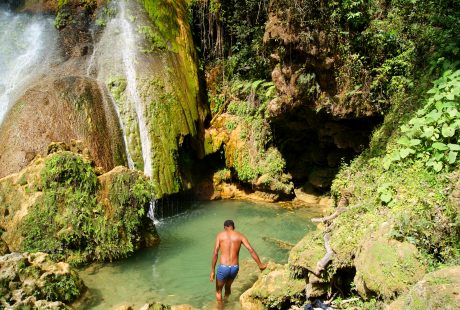 På en rejse til Cuba bør du altid se koloni-byen Trinidad og naturen her