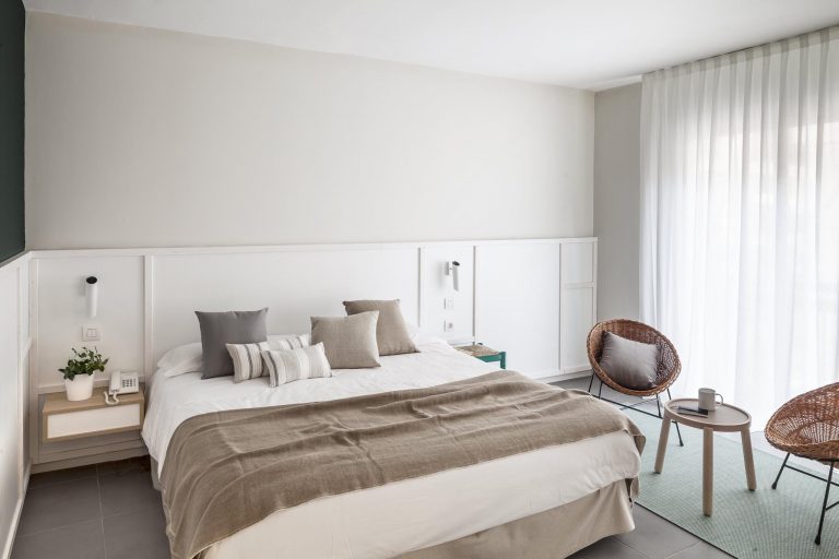 På en rejse til Costa Brava bor du på Hotel Aqua Bertran Park