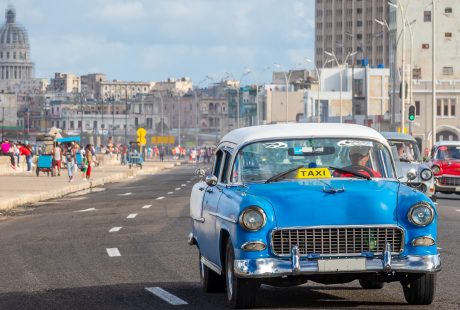 Svane Rejser havana-Cuba-amerikaner-biler-singlerejser