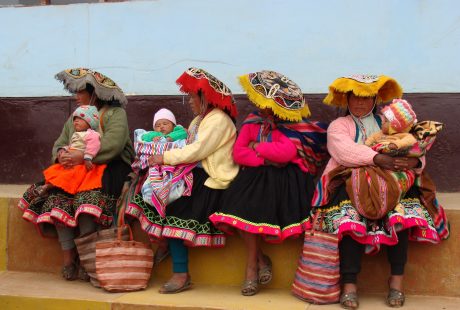 peru-kvinder-og-boern