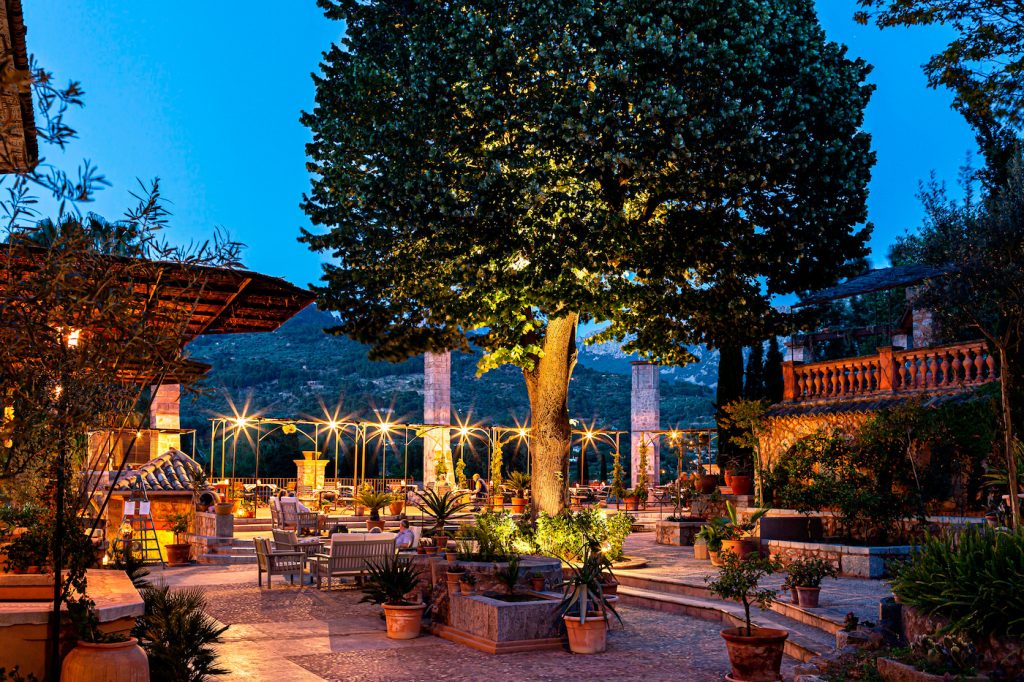 hotel-ca-nai-mallorca-singlerejser-ude-omraade-2