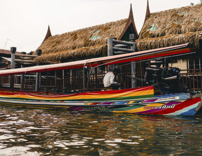 svanerejser-singlerejser-thailand-bangkok-longtailboat